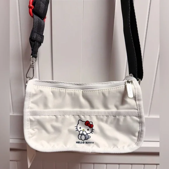 LeSportsac Hello Kitty bag - Picture 2 of 4